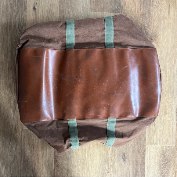 Vintage LL BEAN Brown Canvas Duffle Bag w Leather Trim Large Ivy League Trad 80s - Picture 11 of 11